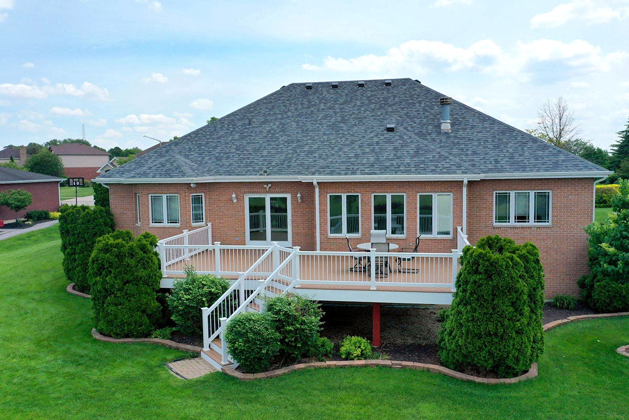 Raised Deck Wih White Accents 3