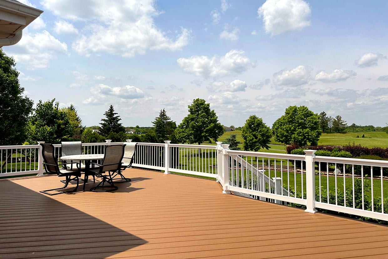 Raised Deck Wih White Accents 5