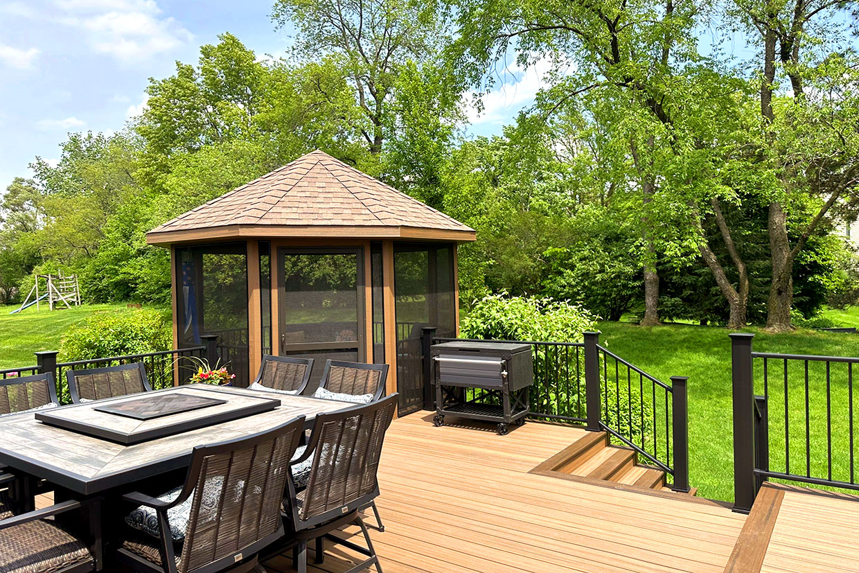 Composite Deck With Enclosed Porch 6