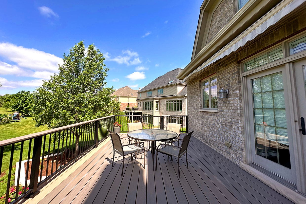 Elevated Deck With Underneath Garden