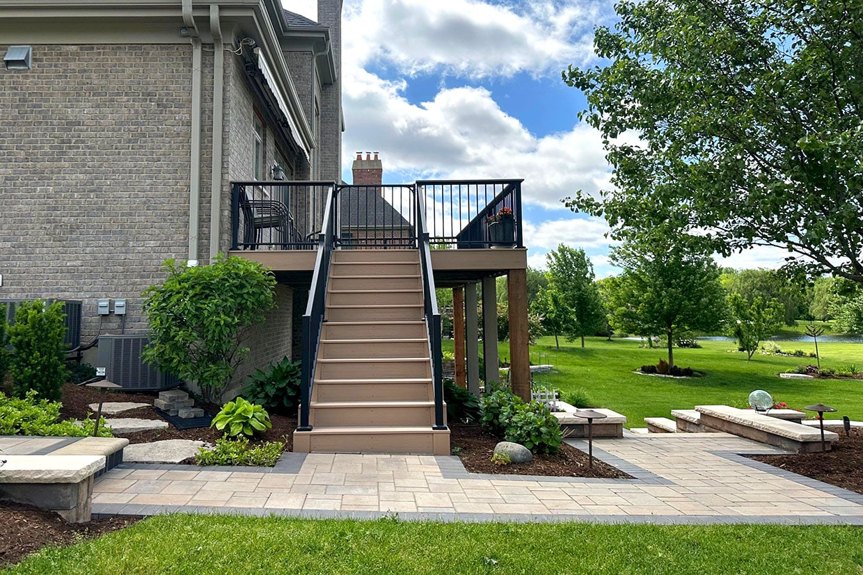 Elevated Deck With Underneath Garden