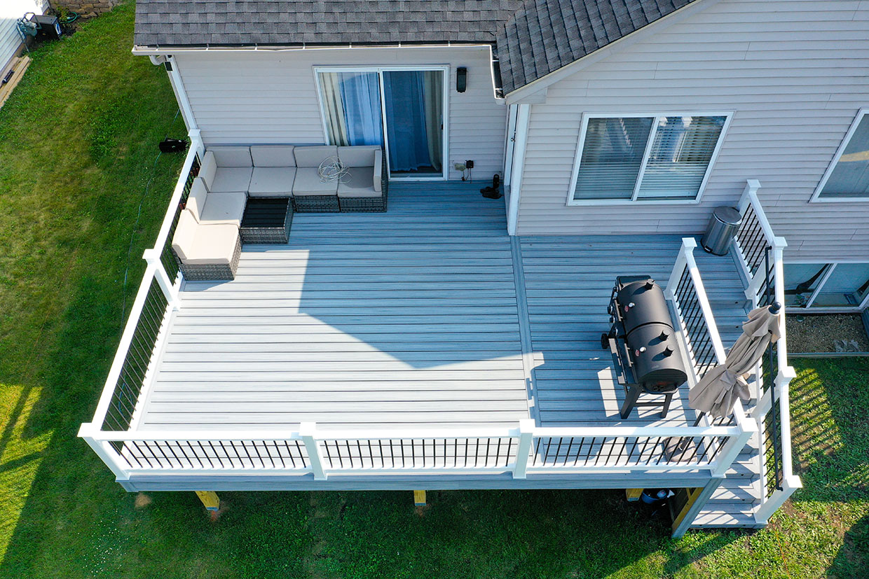 Deck Black White Railings Dunwoody Ga 4