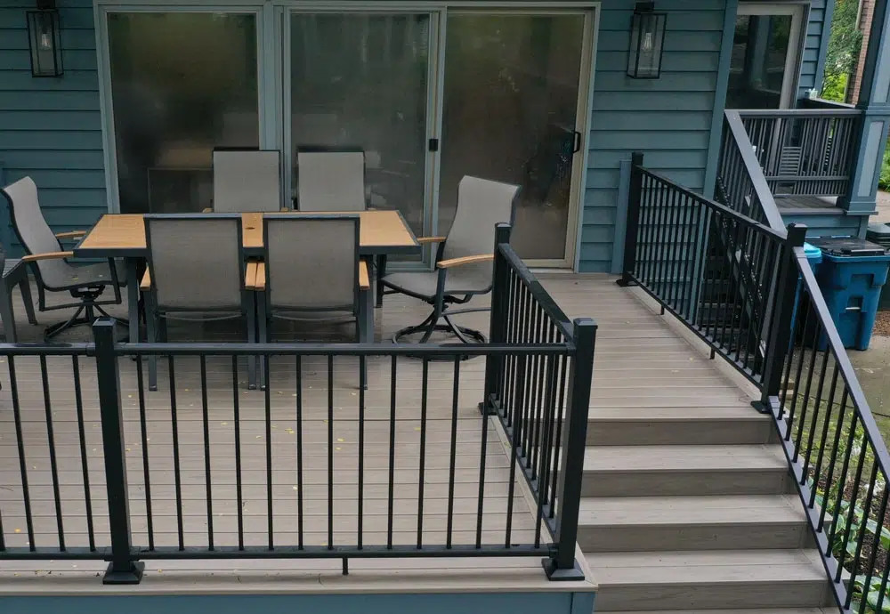 The Right Deck Railing