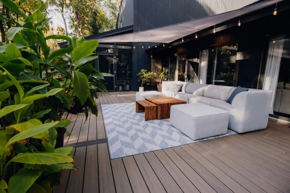 Royal Deck Royal Deck