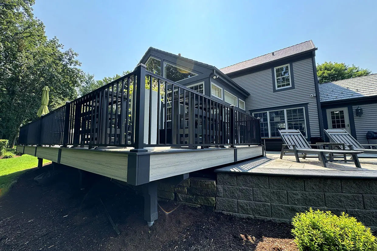 Royal Deck Naperville 04