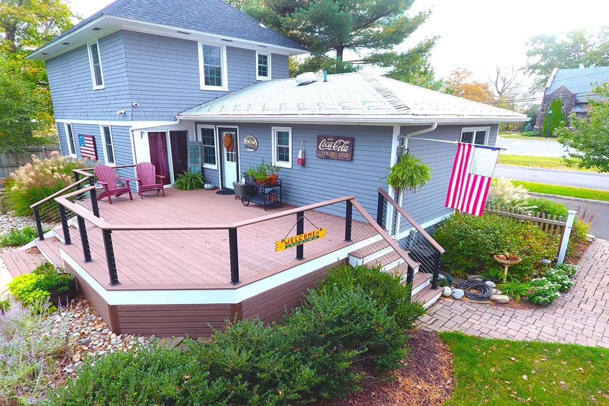 DCIM100MEDIADJI_0746.JPG Two-Toned Deck Resurfacing 1