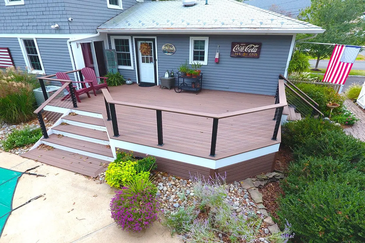 DCIM100MEDIADJI_0746.JPG Two-Toned Deck Resurfacing 3