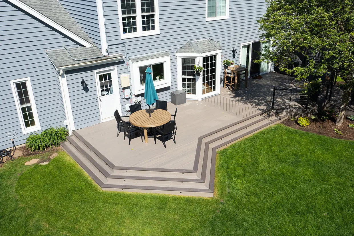 Royal Deck Deck Builders Streamwood 12