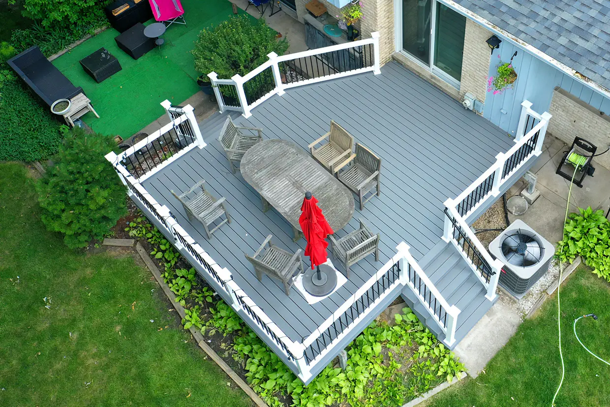 My Royal Deck Arlington Heights 02
