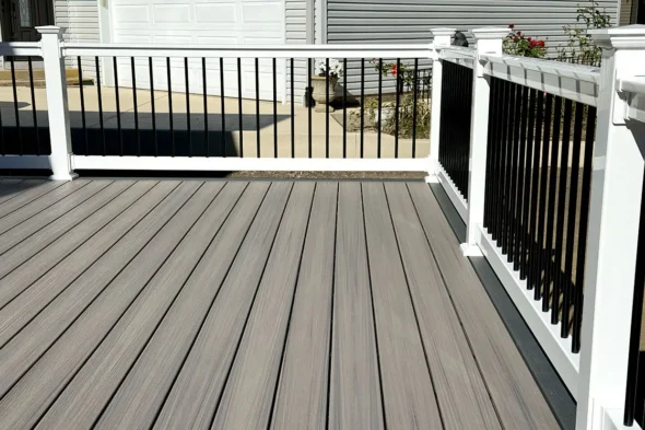 Royal Deck