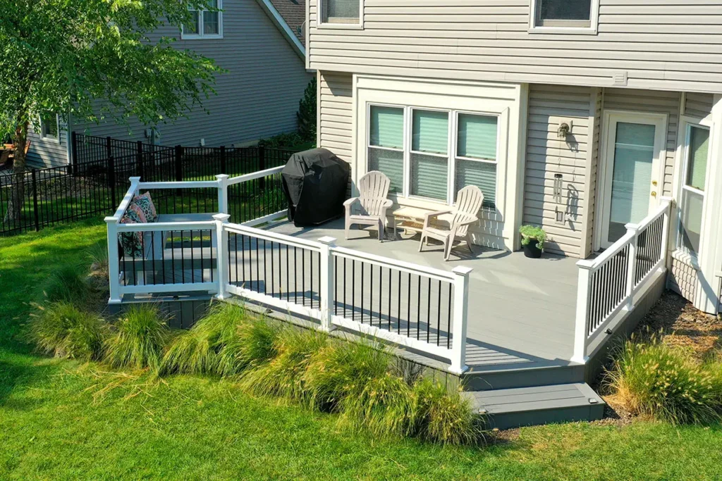 Hoffman_Estates-01 My Royal Deck Hoffman Estates 01