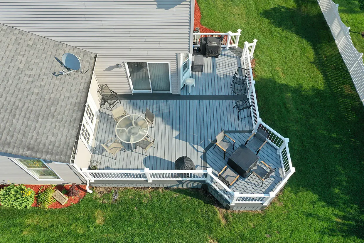 default Deck Builders West Dundee 12