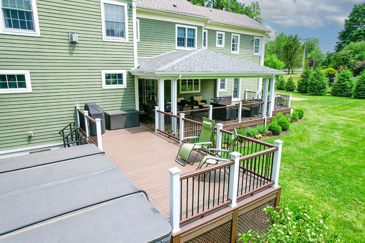 Royal Deck Deck Builders Bartlett 14